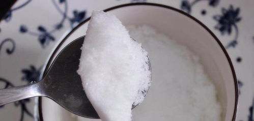 白糖結塊不必愁，輕松幾招解煩惱